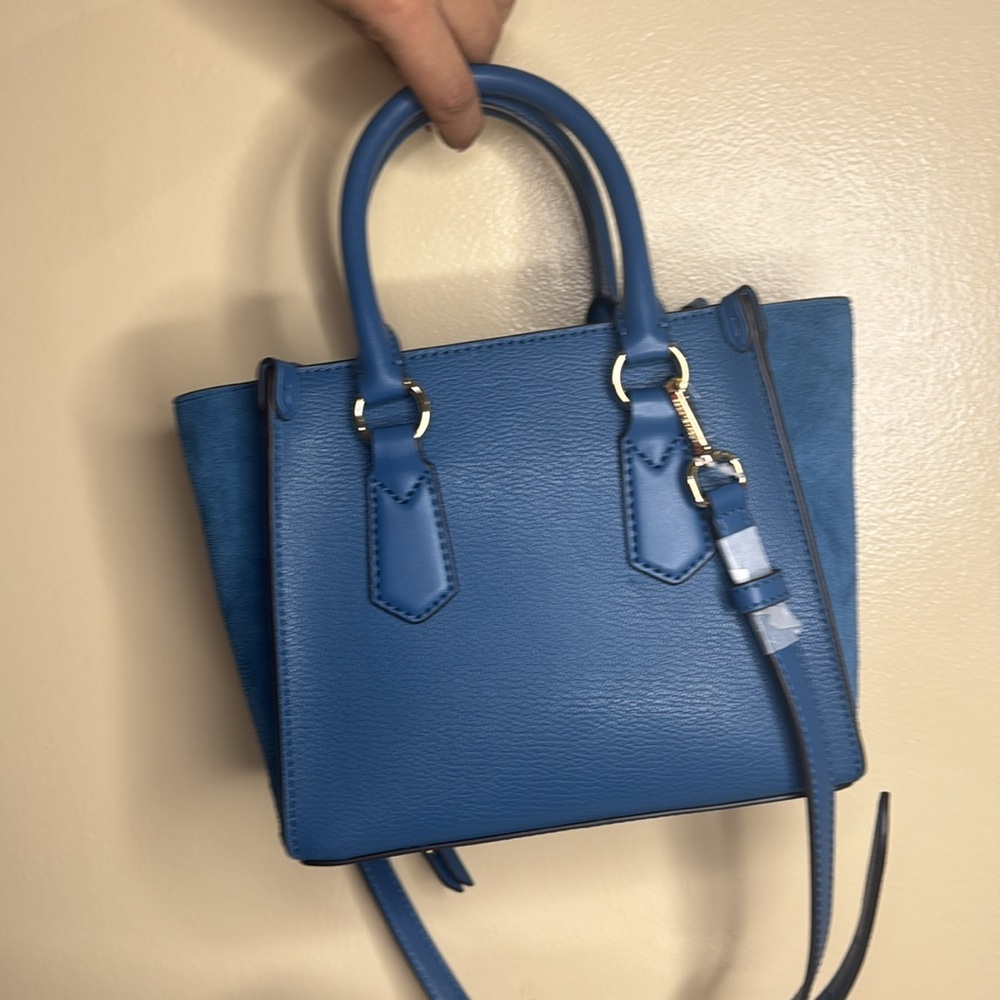 Michael Kors purse - Picture 4 of 4